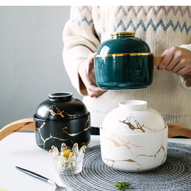 

Искусственная изумрудная керамическая крышка для лапши быстрого приготовления с деревянной ручкой, десертная посуда