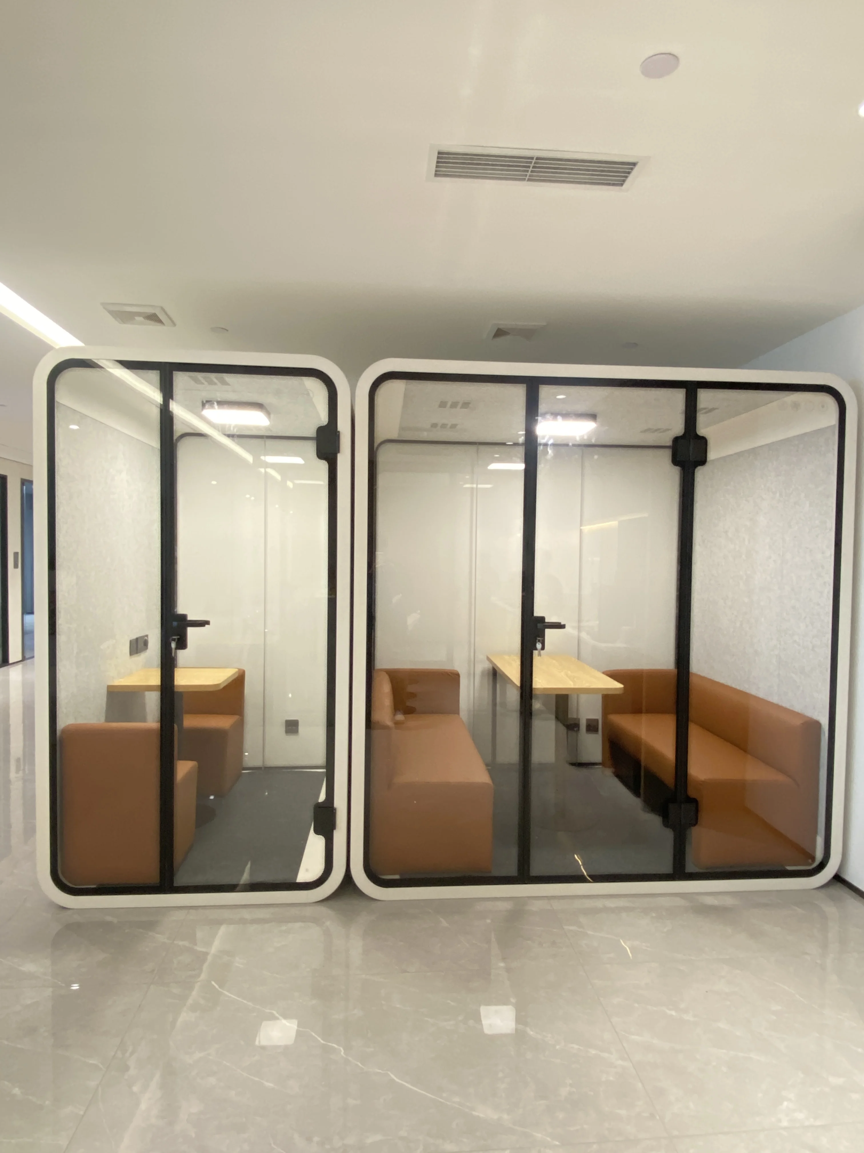 Acoustic Phone Pod Tempered Glass Silent Cabin Air Circulation System For Shared Coworking Call Booth