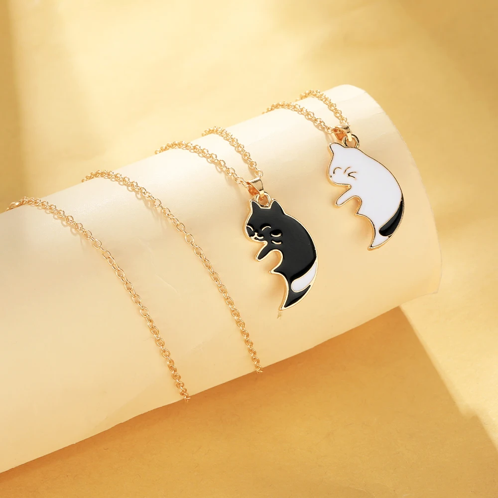 Funny 2Pcs/Set BFF Yinyang Black And White Cats Puzzle Pendant Necklace For Best Friends Friendship Jewelry