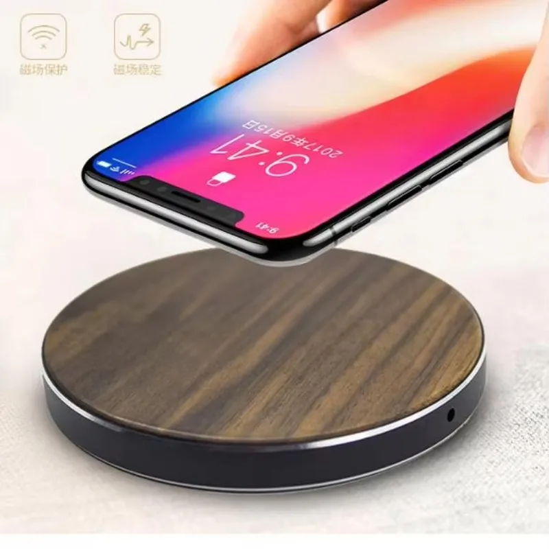 Profession Corporate Gift Custom Design 10 W Fast Charging 5V 2A Wooden Wireless Charger Wholesale