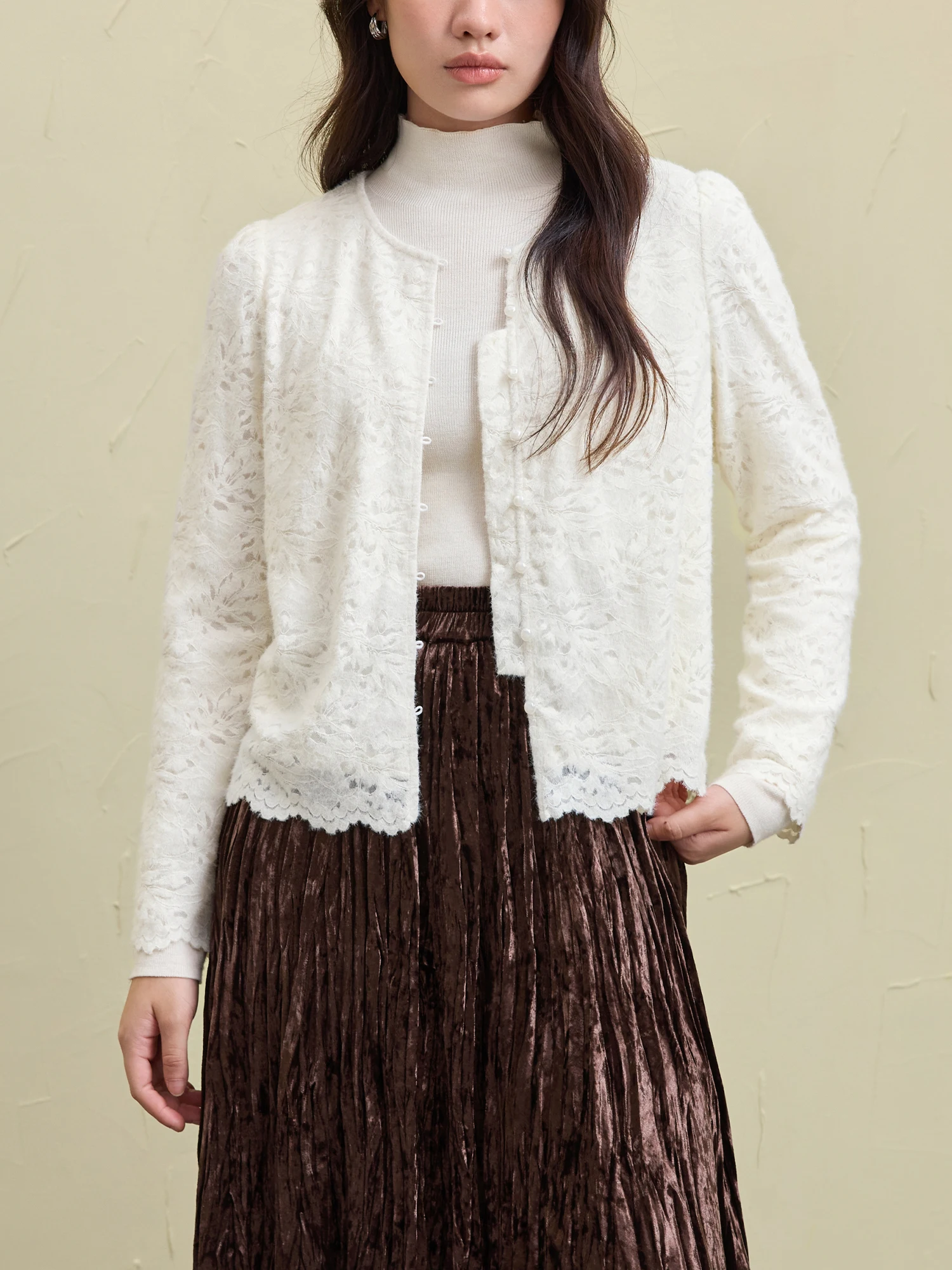 

DUSHU Women Lace Cardigans Tops Beige Gentle Style Winter Long Sleeve Lace Blouses Purple Single Breasted Shirt 24DS84651