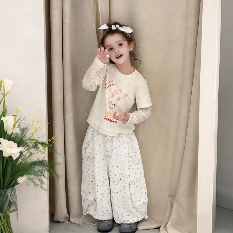 

Children's Suit2026Spring and summer girls' cartoon faux two-piece bunny outfitTT-shirt and star-patterned cargo pants two-piece