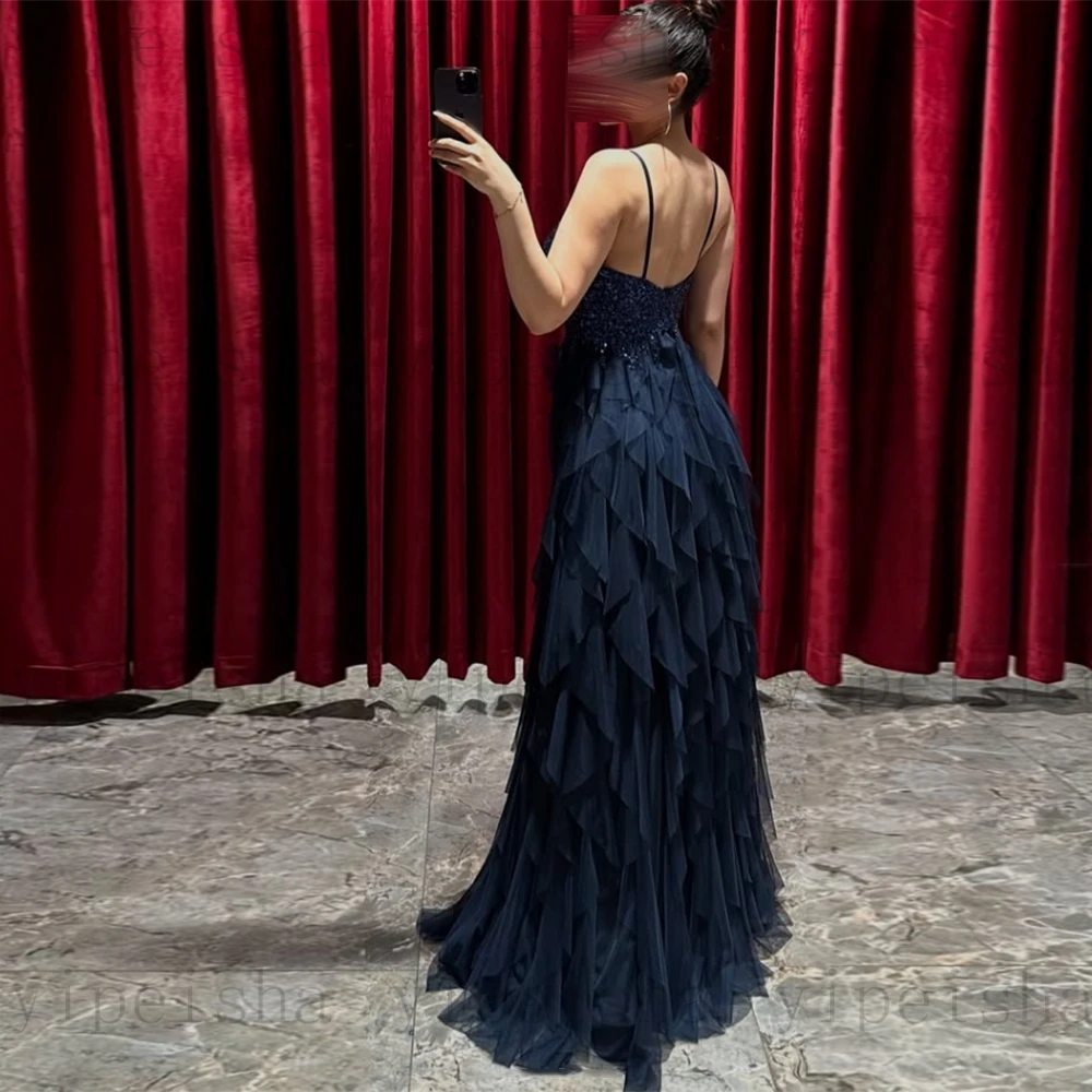 Maßgeschneiderte sexy Abendkleider mit tiefem V-Ausschnitt, rückenfrei, gestufte Rüschen, Pailletten, Perlenstickerei, Abendkleid, langes A-Linien-Geburtstagspartykleid