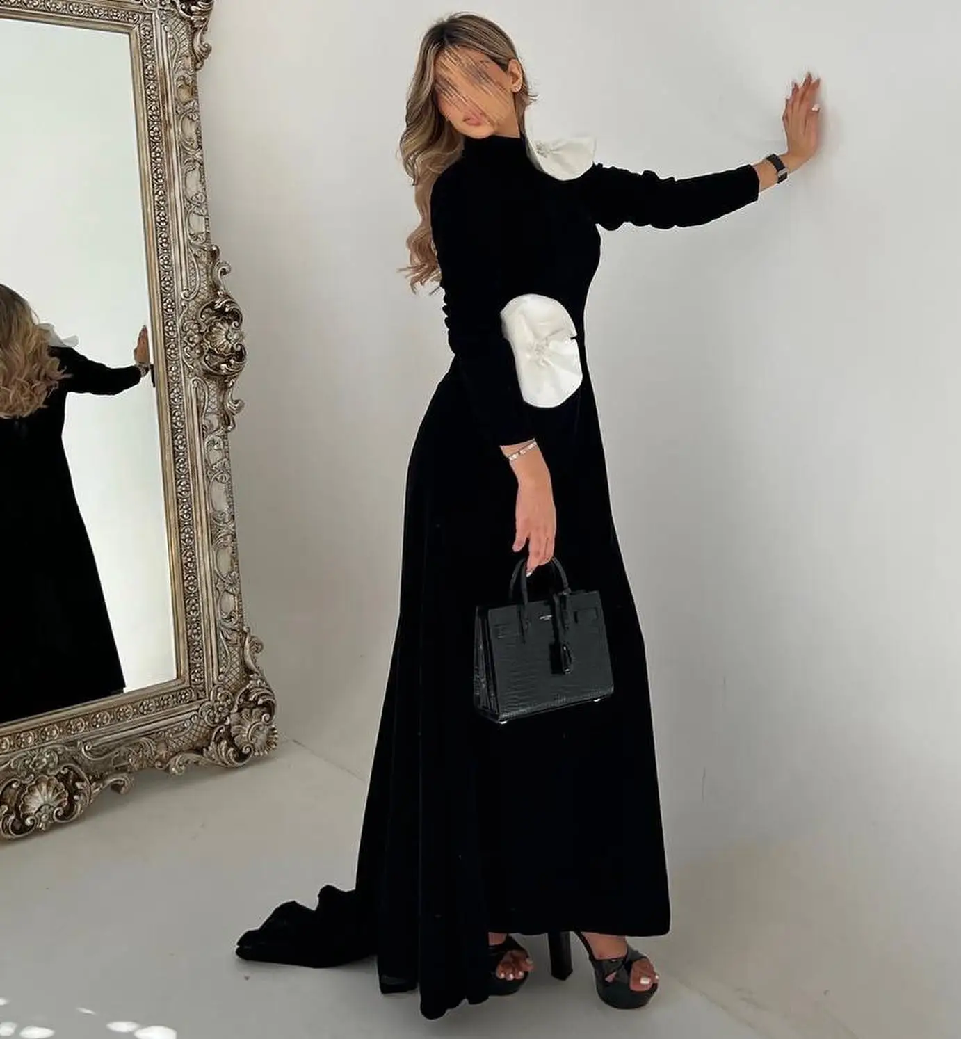 Jirocum A-Linie-Abschlussballkleid für Damen, hochgeschlossen, langärmelig, weiße Blumen, Party-Abendkleider, bodenlang, Kleid für besondere Anlässe