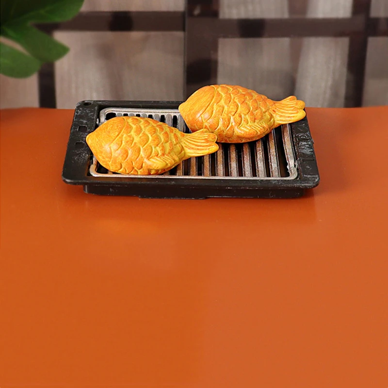 1/12 Dollhouse Simulation Grilled Fish Barbecue Grill Dollhouse Miniature Kitchen Decorations Dolls House Food Accessories