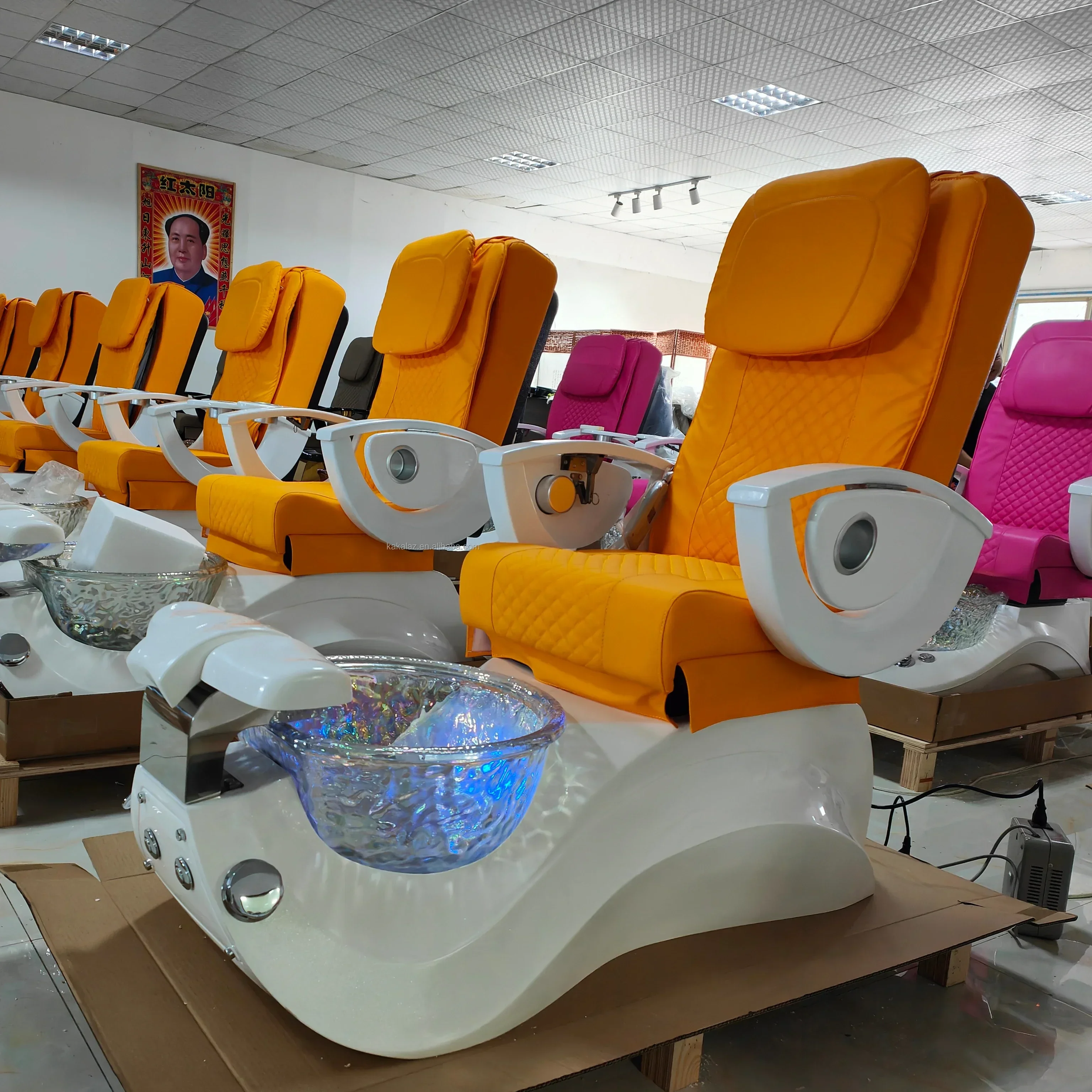 Foot massage chair with surfing function, rolling edge chair yellow