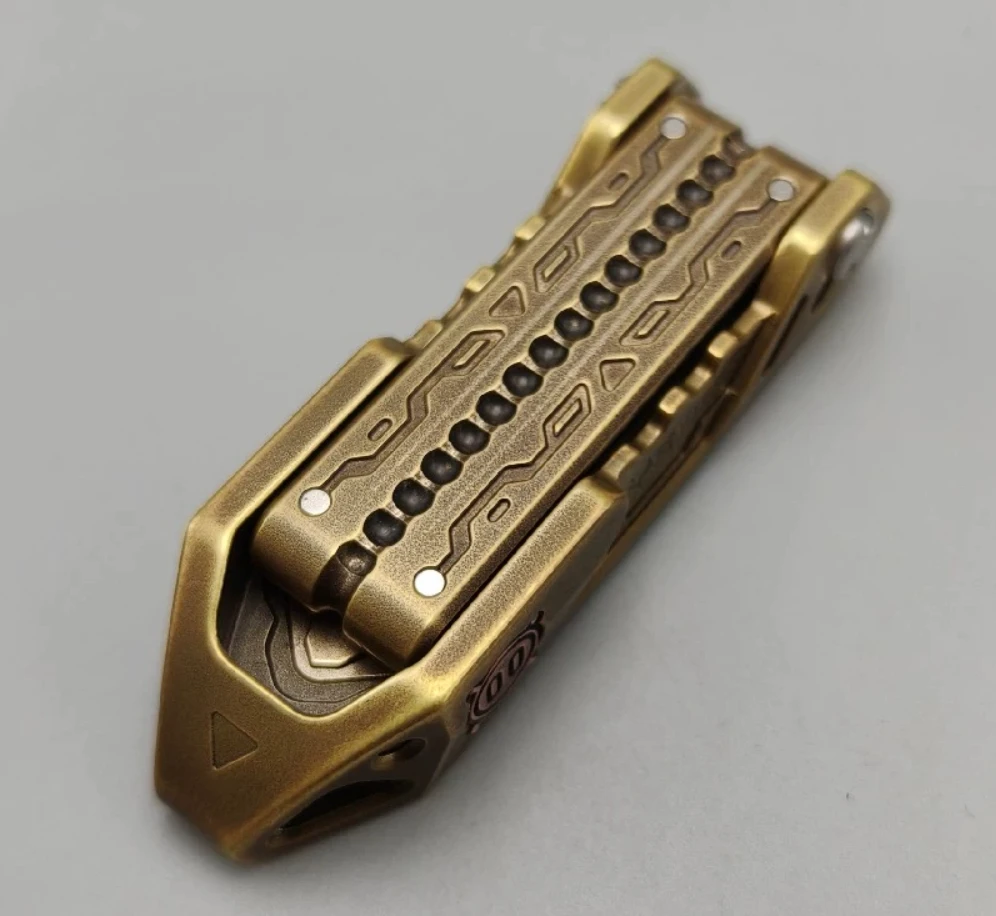 Used EDC Yedc razor brass fidget slider Decompression toys