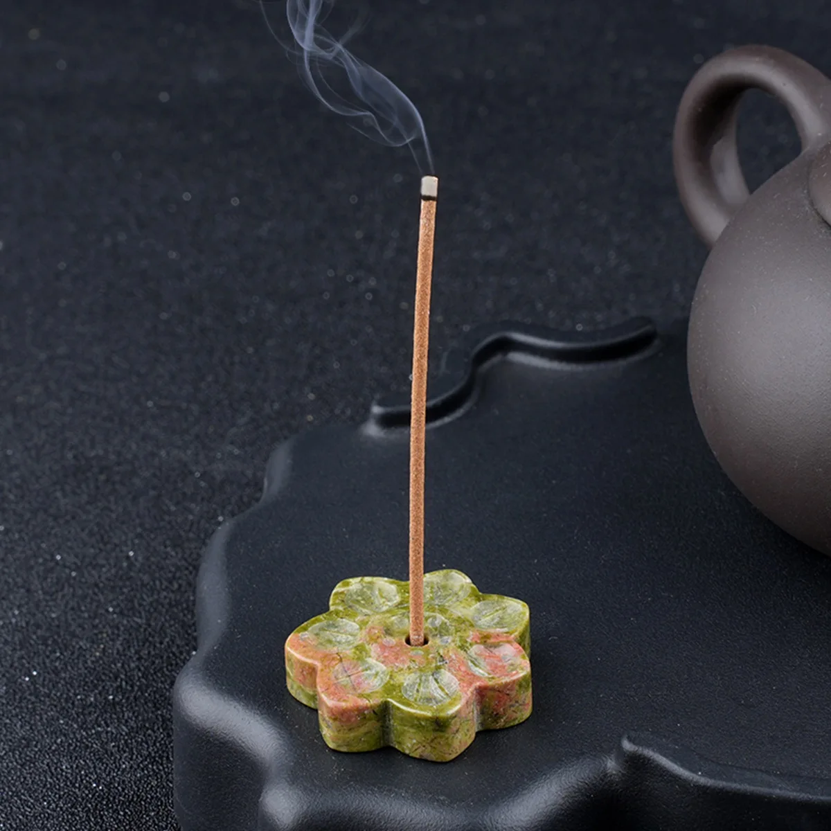 

Unakite 30MM Lotus Flower Shaped Stone Holder&fragrance Holder Pendant Delicate Crystal Charms Gift DIY Pendant Accessory