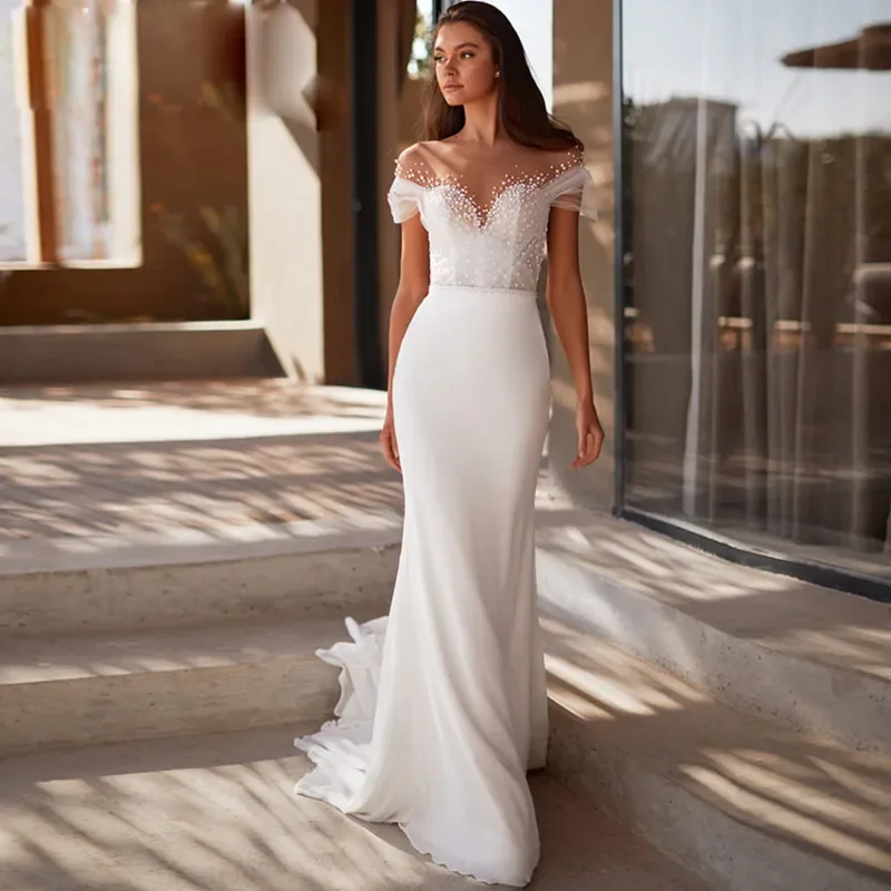 

Luxurious mermaid wedding dress Sexy sweetheart backless elegant bridal party dress with floor length wrapped around hips