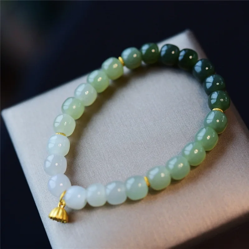 

Bracelet made of Hetian jade with a gradient, 7x8mm, elegant and delicate, versatile, style