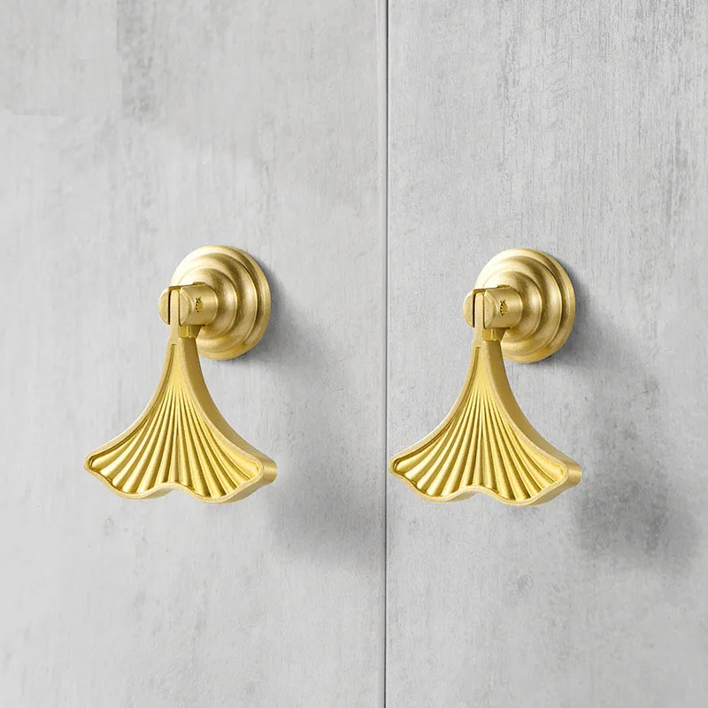 

Apricot Leaf Handle Light Luxury Brass Wardrobe Door Handle Simple Drawer Fish Tail Creative Single Hole Copper Handle