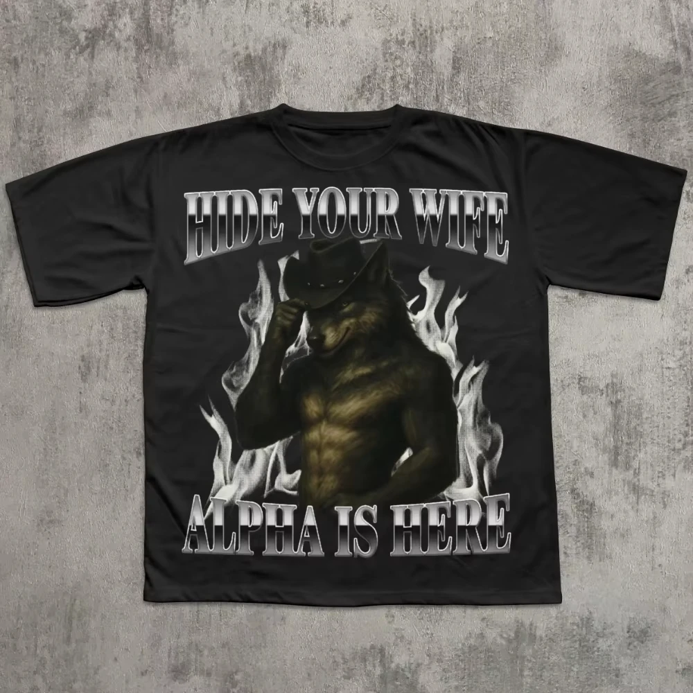 Camiseta con diseño de meme de lobo hombre 'Hide Your Wife The Alpha Is Here', camiseta irónica, camiseta gráfica sarcástica, camisetas estilo años 90 Y2K, ropa