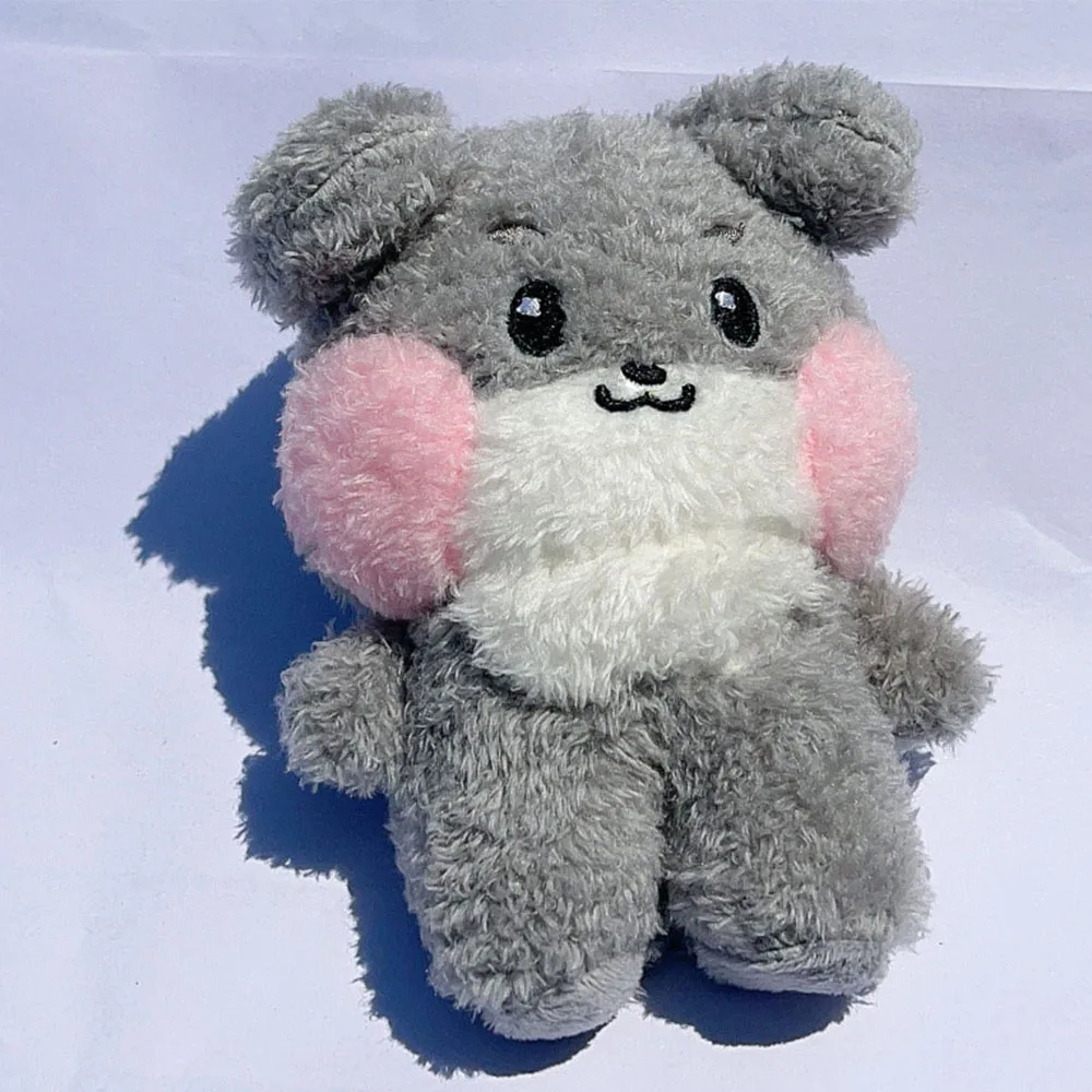 Kpop ZB1 bambola 17CM ZERONI Cartoon carino ciondolo morbido breve peluche riempimento PP cotone bambola portachiavi ZEROBASEONE ZhangHao rick regalo