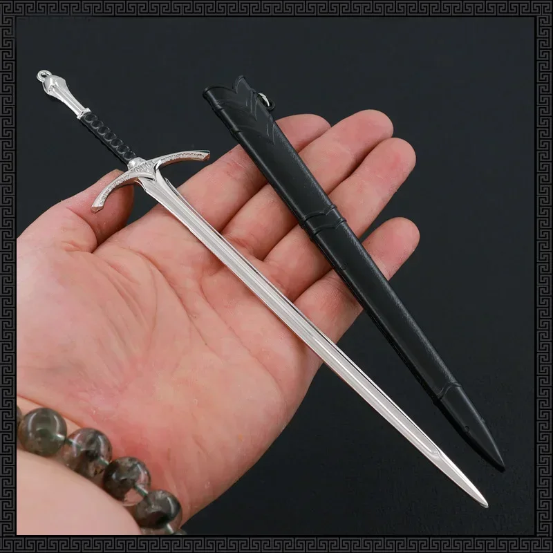 Arme de Terre du Milieu Gandalf Glamdring, Épée Médiévale en Métal, Katana de Samouraï, Accessoires Porte-clés, Jouets Cadeaux d'Anniversaire, 22cm