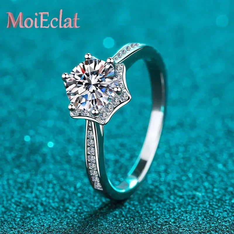 

Classic Six Claw Star Ring for Women with 1 Carat Moissanite, Luxury Platinum PT950 Six-Pointed Star Design Jewelry Wedding Band
