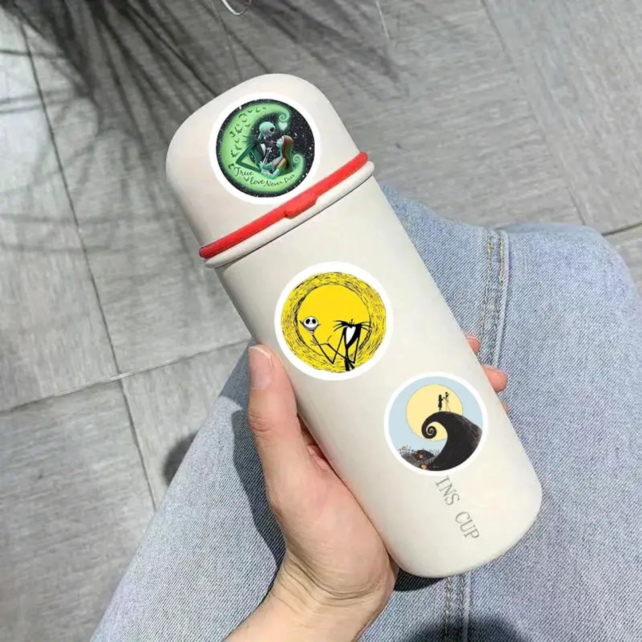 500 ชิ้น/ม้วนสุขสันต์วันฮาโลวีนการ์ตูนสติกเกอร์ DIY PVC แล็ปท็อปสติ๊กเกอร์ตกแต่งสติกเกอร์รางวัลของขวัญของเล่น