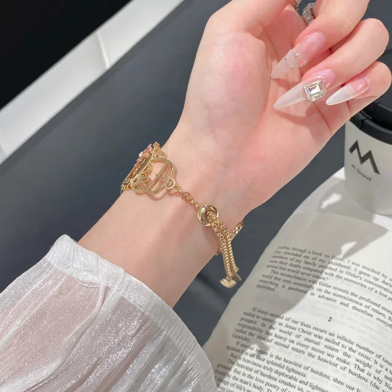 Ladies Diamond Strap for Apple Watch Band 49mm 42mm 40mm 44 45 46 Cute Cat Metal Link Bracelet for IWatch S10 9 8 7 SE with Case