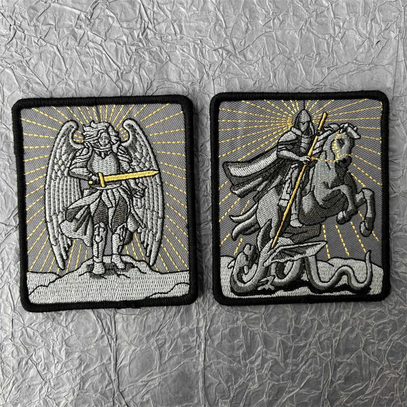 Parche bordado Arcángel Miguel – Insignia moral militar para mochila - imagen 3