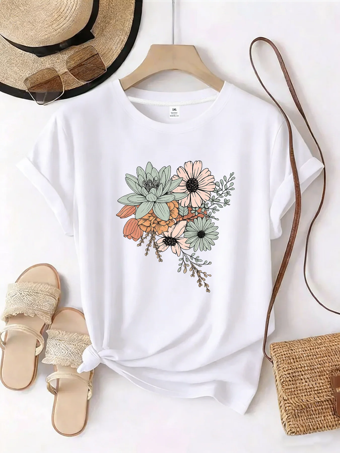 

【WZM101475】Creative Flower Print Plus-Size Women's Round Neck Summer Casual Short Sleeve Streetwear Fashion T-Shirt
