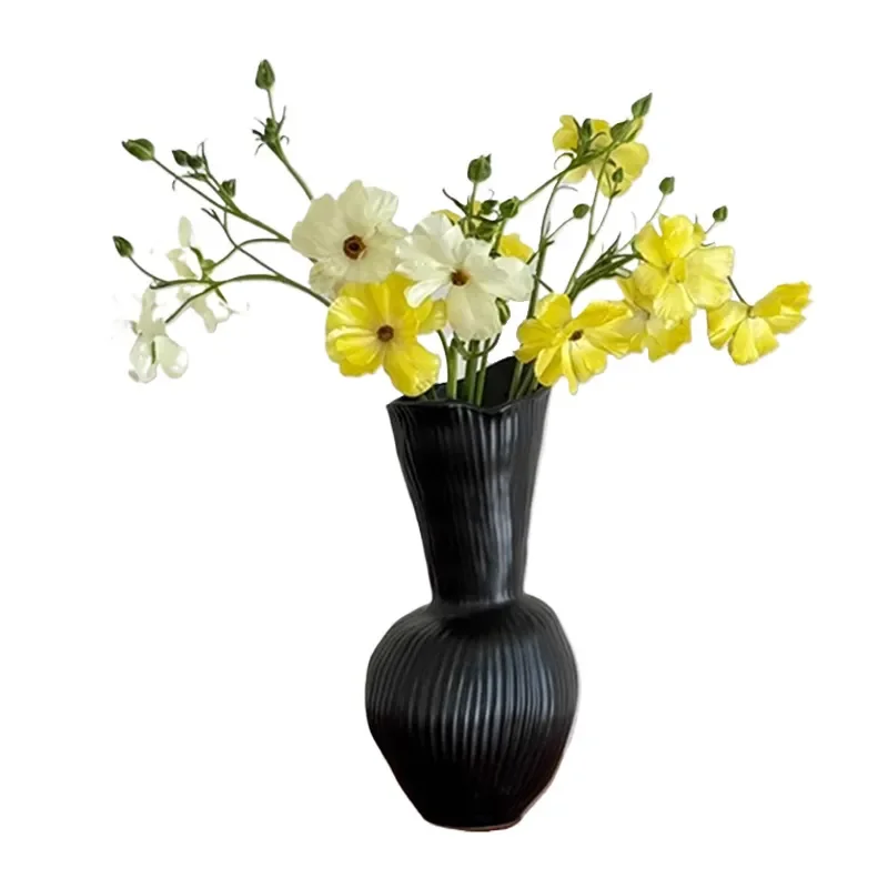 French Style Ceramic Vase Luxury Flower Arrangement Ornament for Living Room Dining Table Home Decor