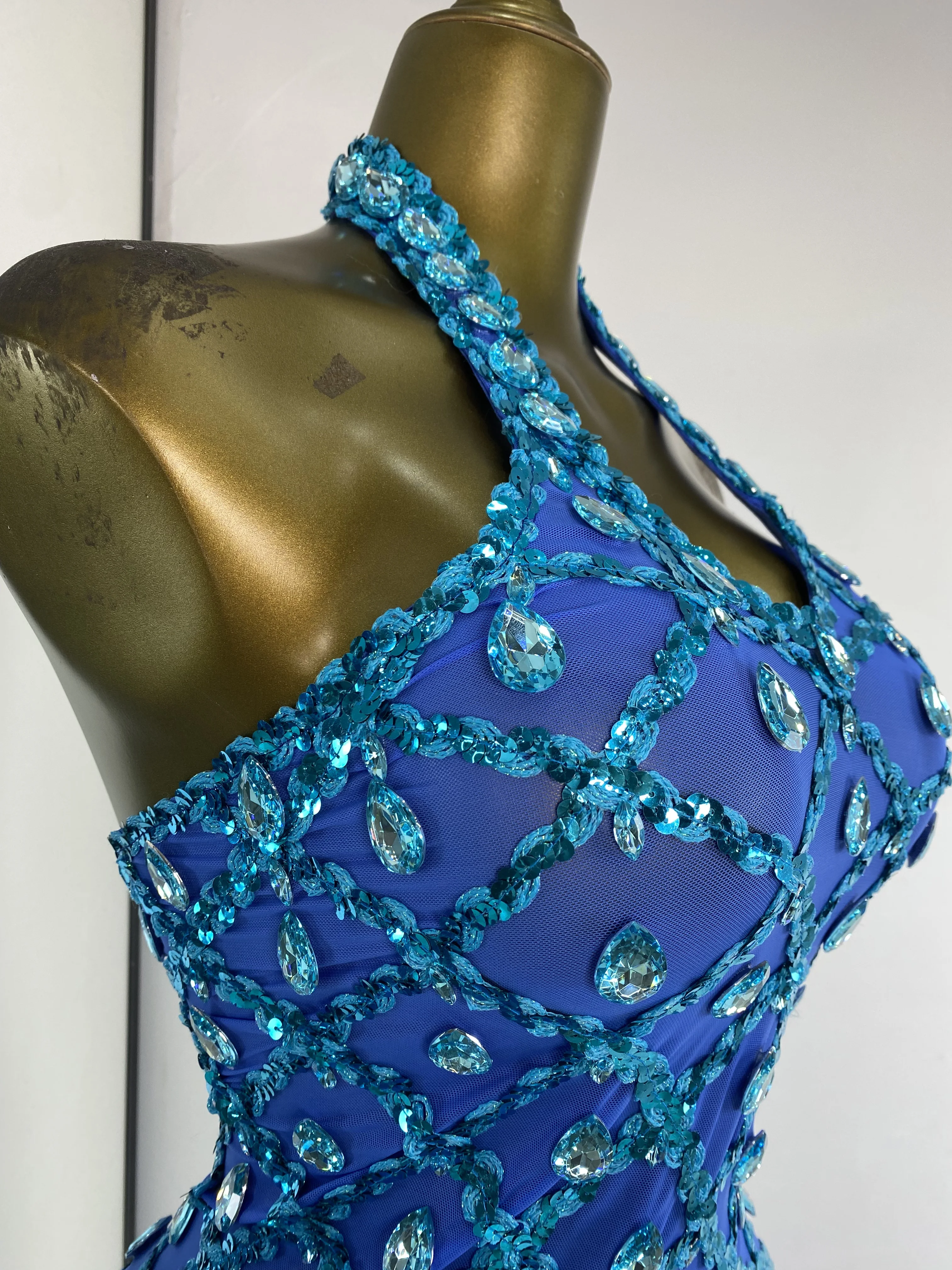 Luxus-Abschlussballkleider für Damen, blau, glitzernde Strasssteine, Pailletten, Neckholder, rückenfrei, Maxi, lang, für Geburtstag, Abend, Club, Party