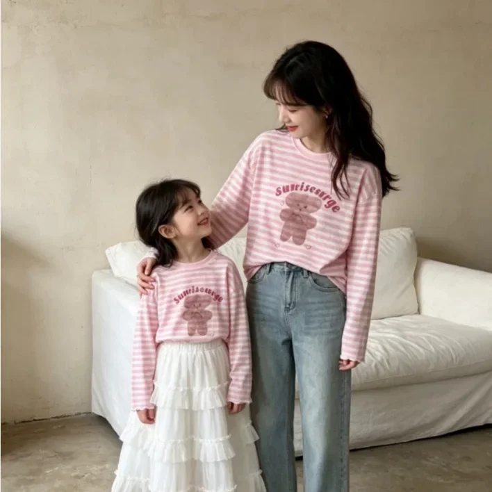 2026 Summer Mommy and Me Matching Striped Bear Print Tee Family Outfit Casual Long Sleeve Top for Mom Dad Daughter Son
