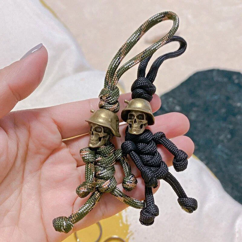 Skull Head Soldier King Keychain Lanyard Pendants Jewelry EDC Outdoor Knife Bead Tool Punk DIY Paracord Handmade Woven Accessory