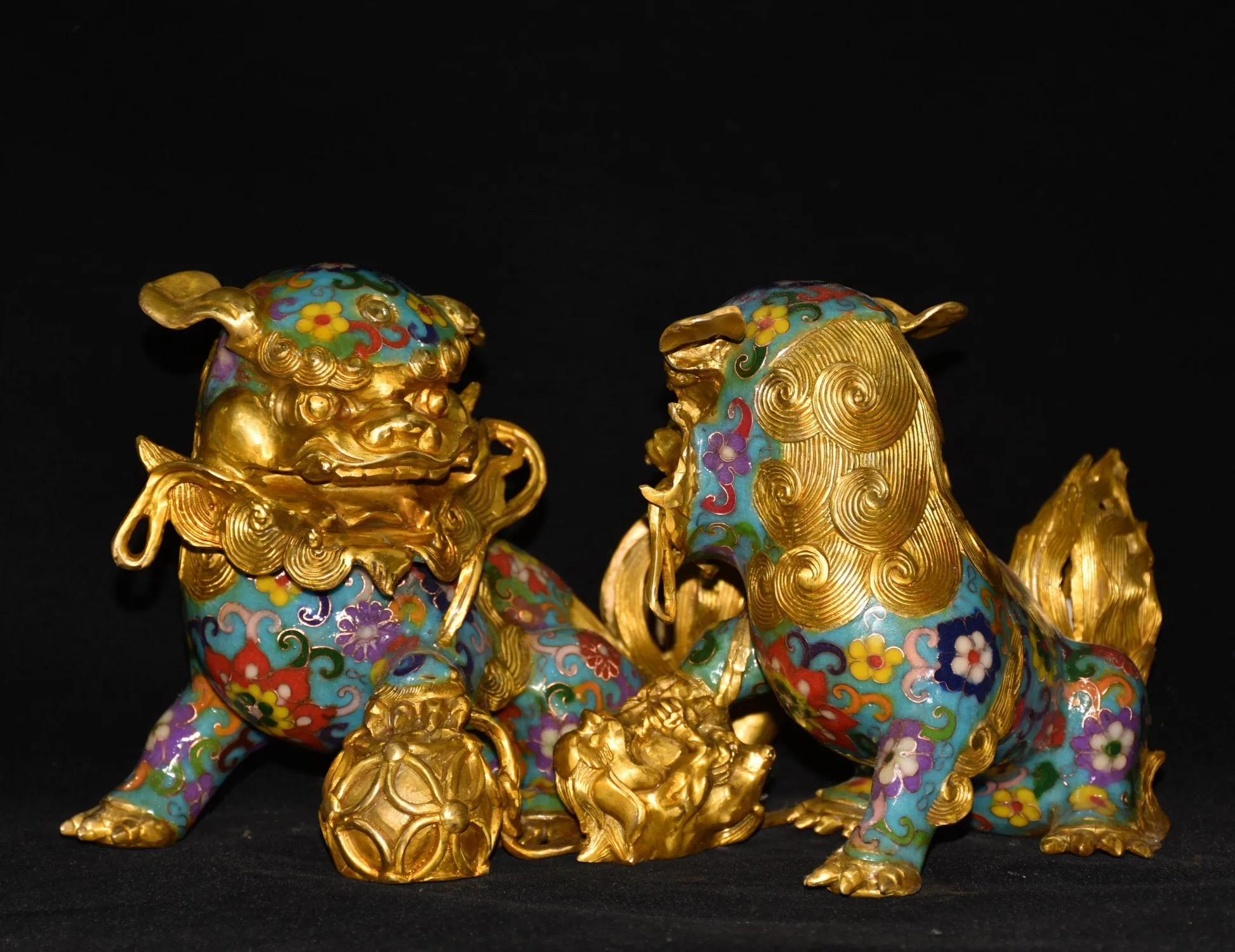 

11"Tibetan Temple Collection Old Bronze Cloisonne Gilded Lion Statue Gatekeeper Gate God Lion A Pair Gather wealth Ornaments