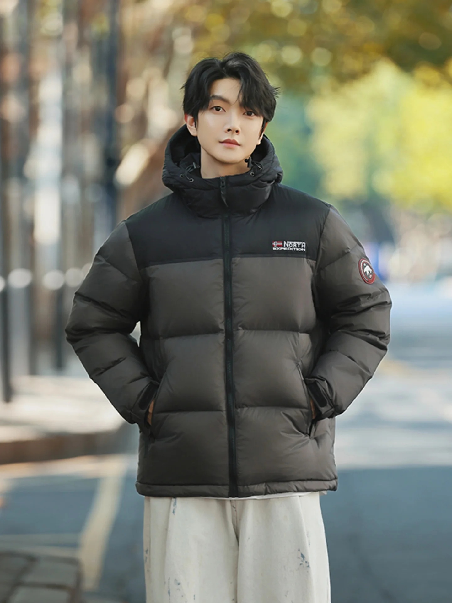 

Мужская зимняя пуховая куртка: теплая, легкая, модная, в американском стиле, для активного отдыха и повседневной носки