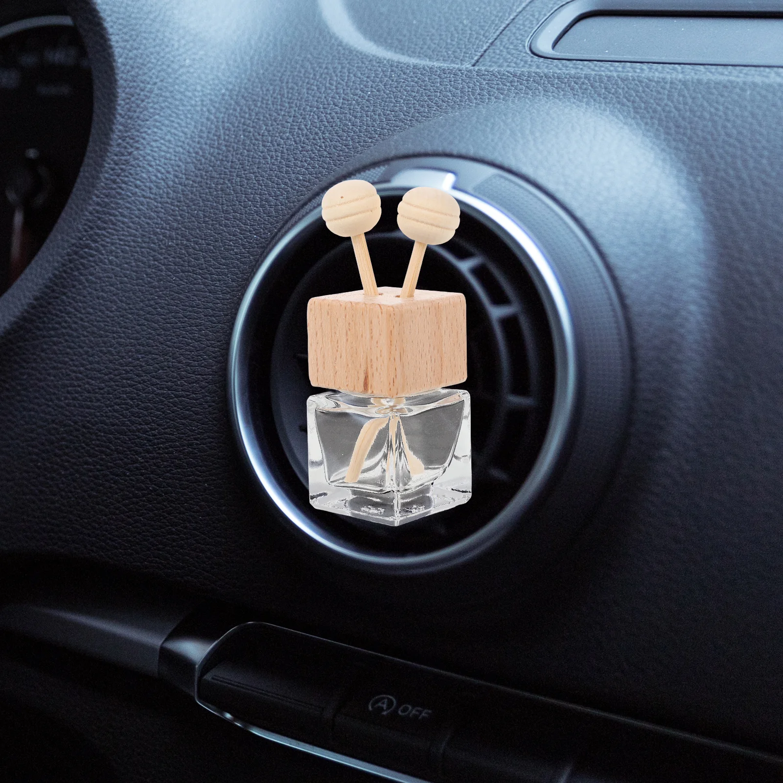 

Clear Glass Car Perfume Air Freshener Diffuser Clip Essential Oil Empty Bottle Wooden Cap Car Vent Freshener Longlasting Scent
