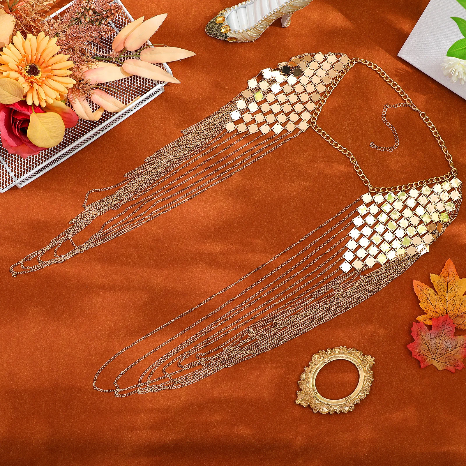 

Tassel Shoulder Necklace Golden Body Chain for Women Unique Fashionable Chain Link Statement Piece Elegant Dinner