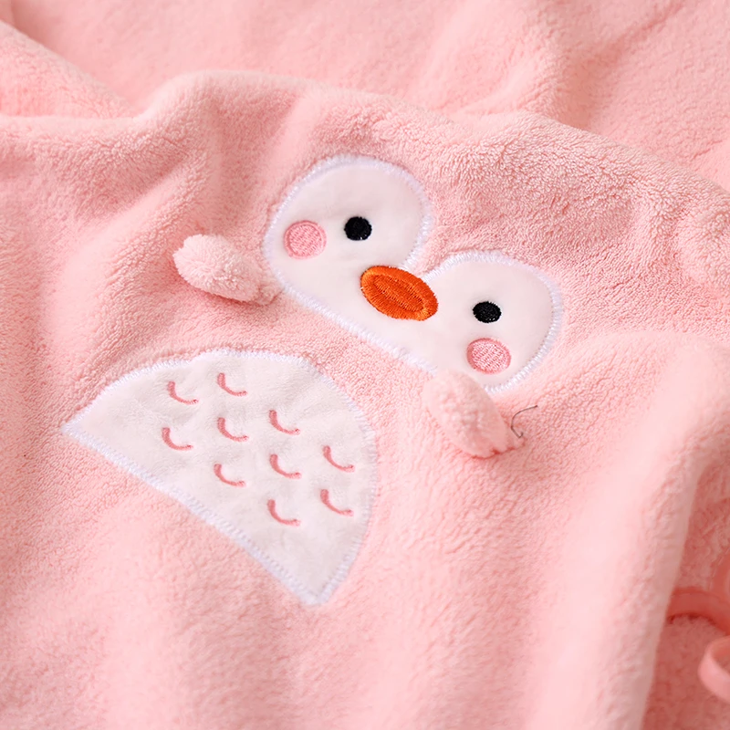 Ultra-soft children's blanket, fluffy and comfortable with thick insulation, good absorbency, bath towel blanket
