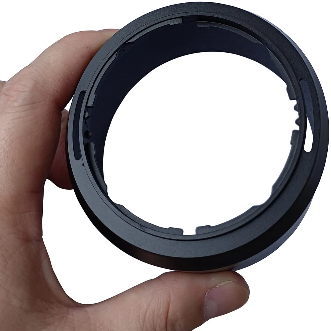 Cylinder Bayonet Lens Hood Replace HB-77 for Nikon AF-P DX Nikkor 70-300mm f/4.5-6.3G ED VR / 70-300 mm f4.5-6.3G ED HB77 HB 77