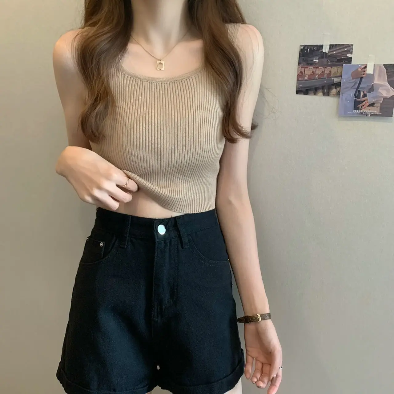 

Summer Fashion Sexy Tank Top Black Halter Crop Tops Women Casual Tube Top Female Sleeveless Cropped Vest