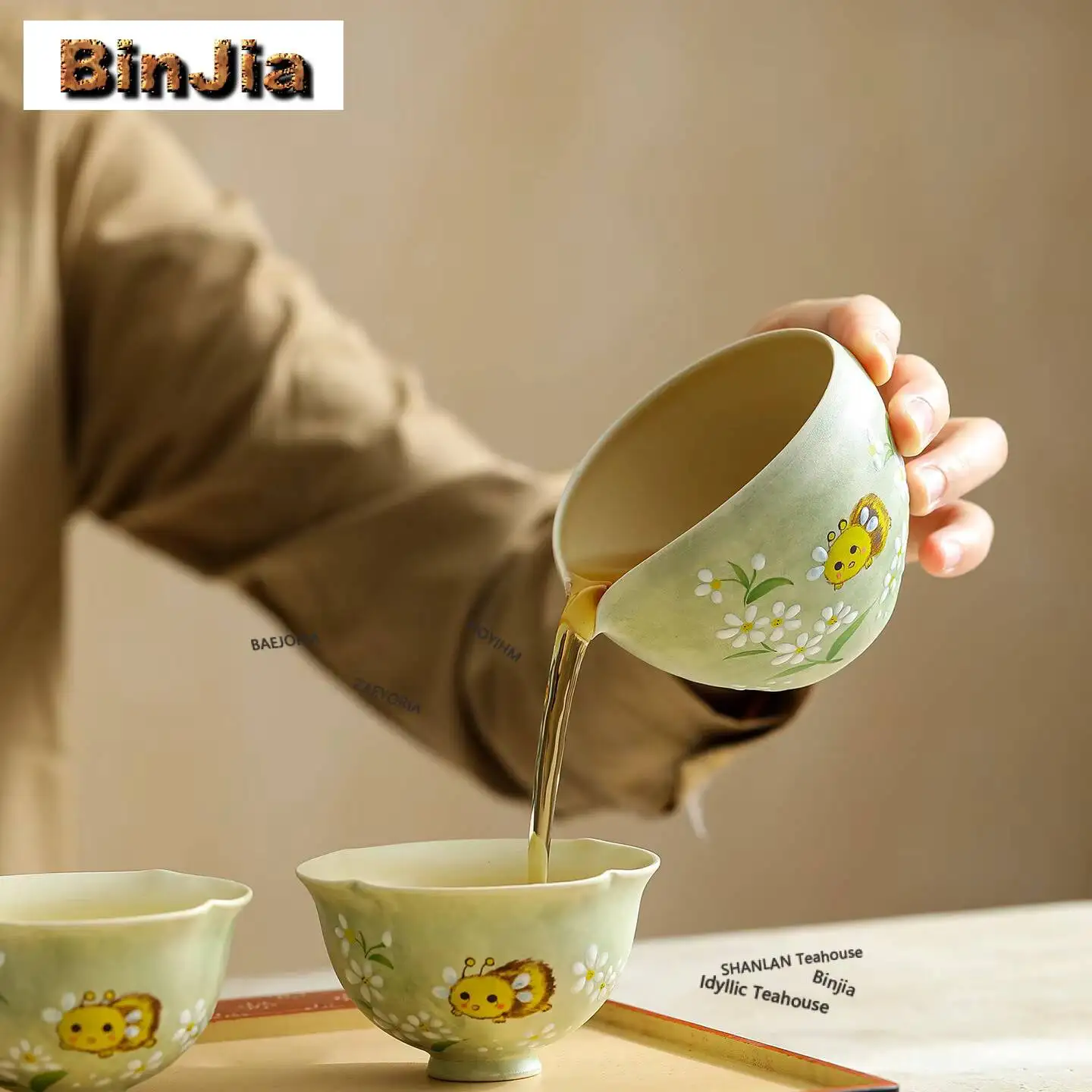 150ml Hand-painted Green Bee Tea Pitcher Pour Tea Sharing Pot Cha Hai Dispenser Justice Cup Fair Mug Chinese Tea Set Accessories
