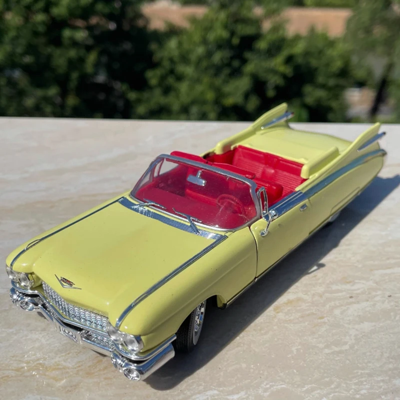 Bulk Diecast Schaal 1:32 Cadi Klassieke Auto Legering Model Auto Collectie Souvenir Ornamenten Statische Display Gift Speelgoed (Geen Doos)
