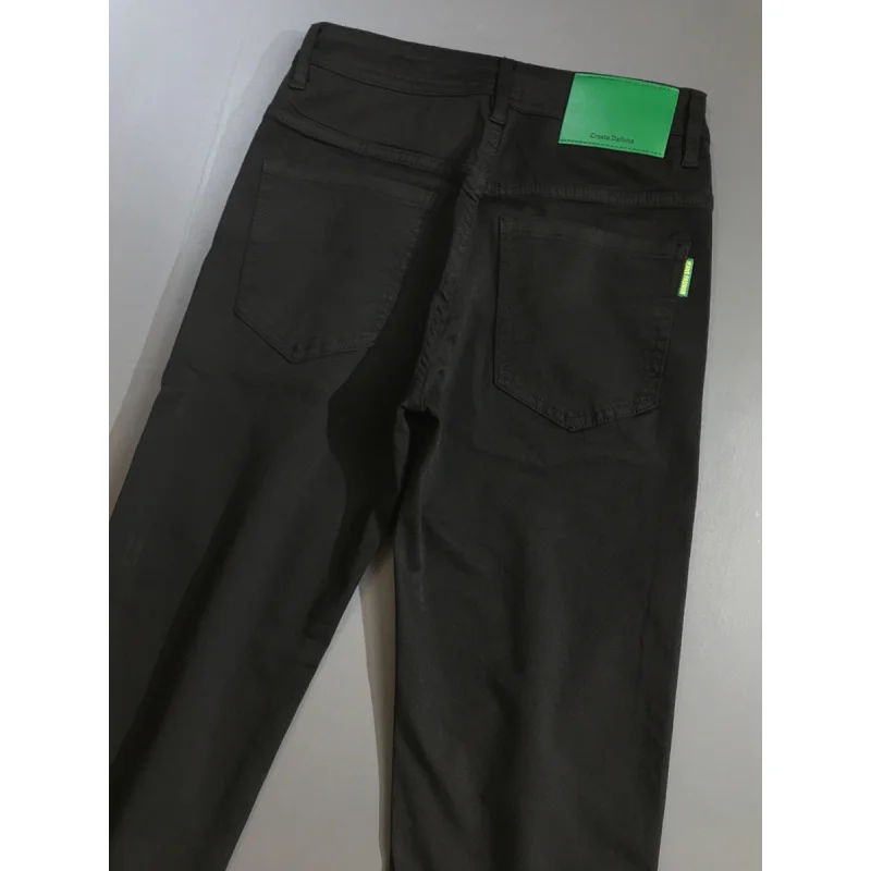 

High end pure black jeans for men in spring and summer, simple and versatile, light luxury embroidery, slim fit, small leg pants