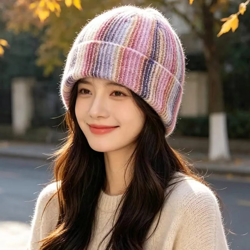 New Women Autumn and Winter Gradient Tie-dye Knitted Cold Hat Fashionable Outdoor Warm Ear Protection Striped Skull Beanie Caps