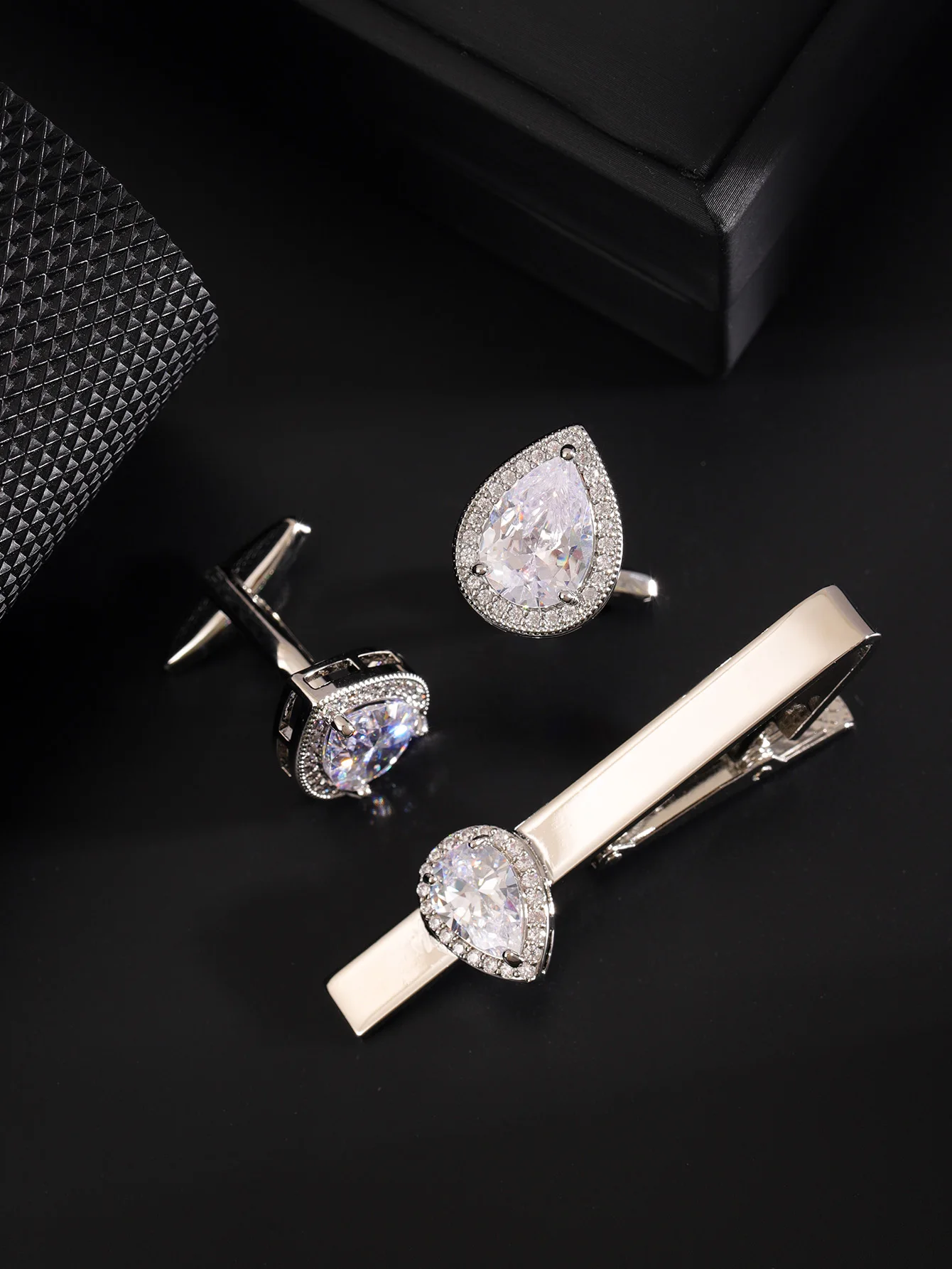 A stylish high-grade zircon water drop cufflink tie clip three-piece set for men's daily wear