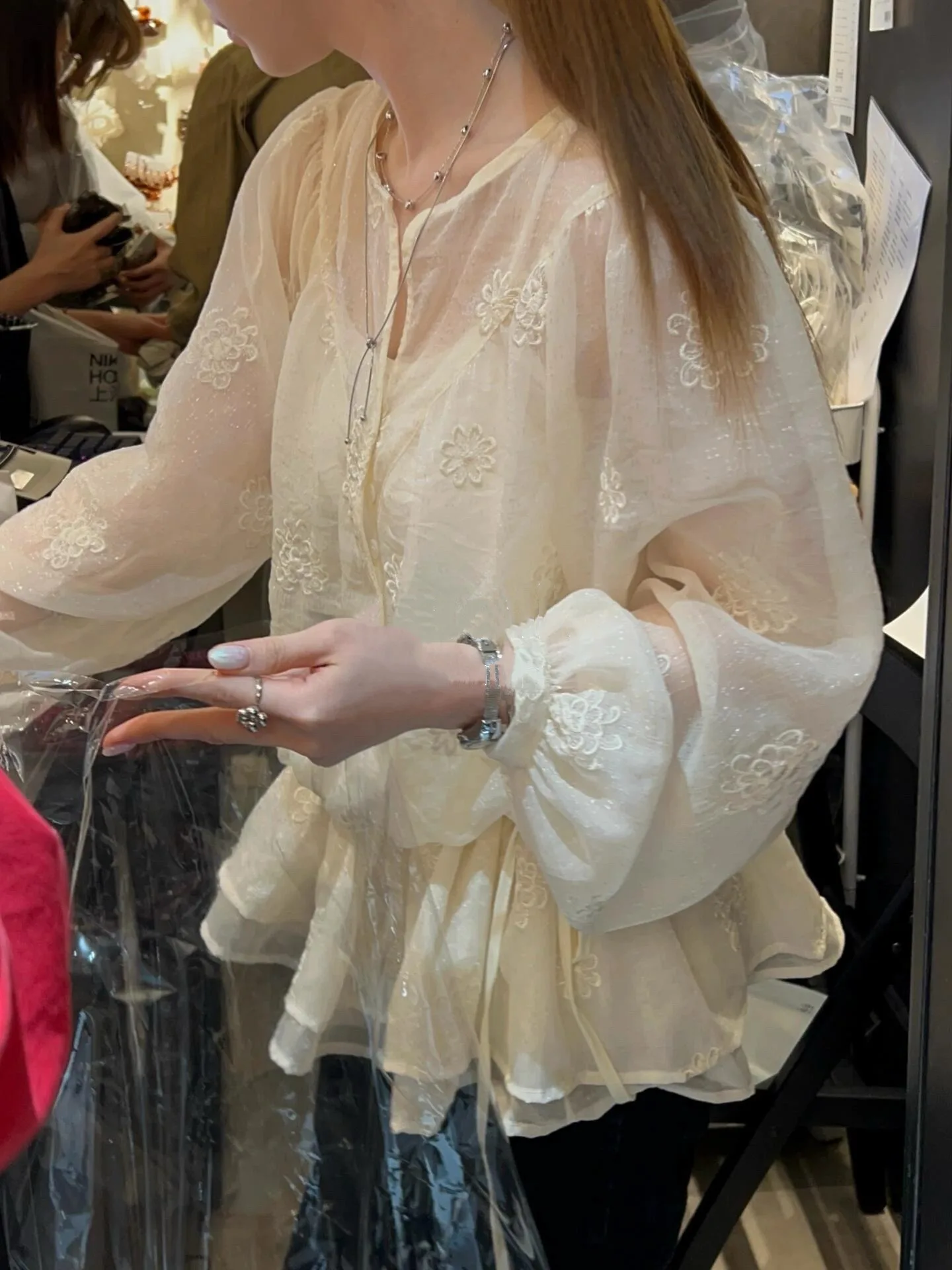 

Женская летняя новая маленькая многослойная юбка Sweet Sle с цветочной вышивкой и поясом Dr, полиэфирное волокно