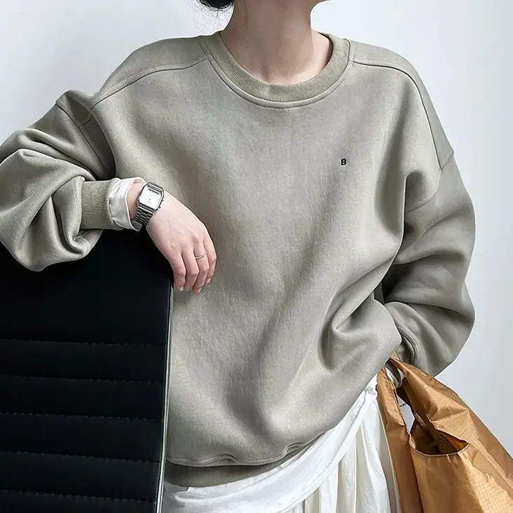 Simple Silhouette Loose Solid Color Pullover Hoodie for Women with Ins Letter Printed Long Sleeved Top