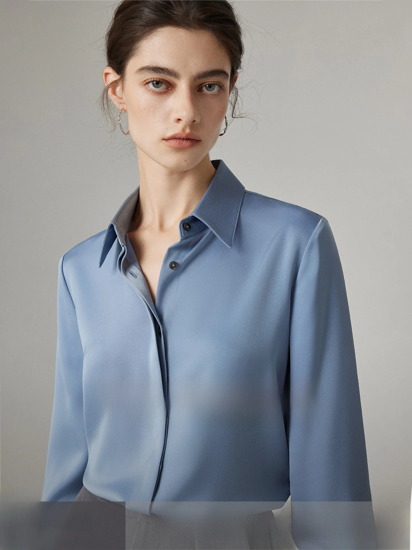 

Yake Home Fabric Upgrade 30 Long Sleeve Lake Blue Satin Women's Shirt Commute Professional Top Spring Autumn Straight Cut