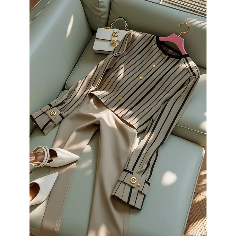 

2025 Autumn Wear Smart Temperament Fashionable Foreign Style High-end Coffee Striped Shirt Round Neck Long-sleeved Cardigan