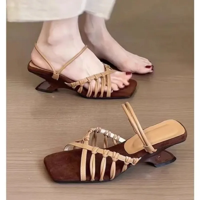 

Woven Square Toe Open Toe Single Strap Cutout Sandals Summer Versatile Fashion Vacation Women's Flip Flops