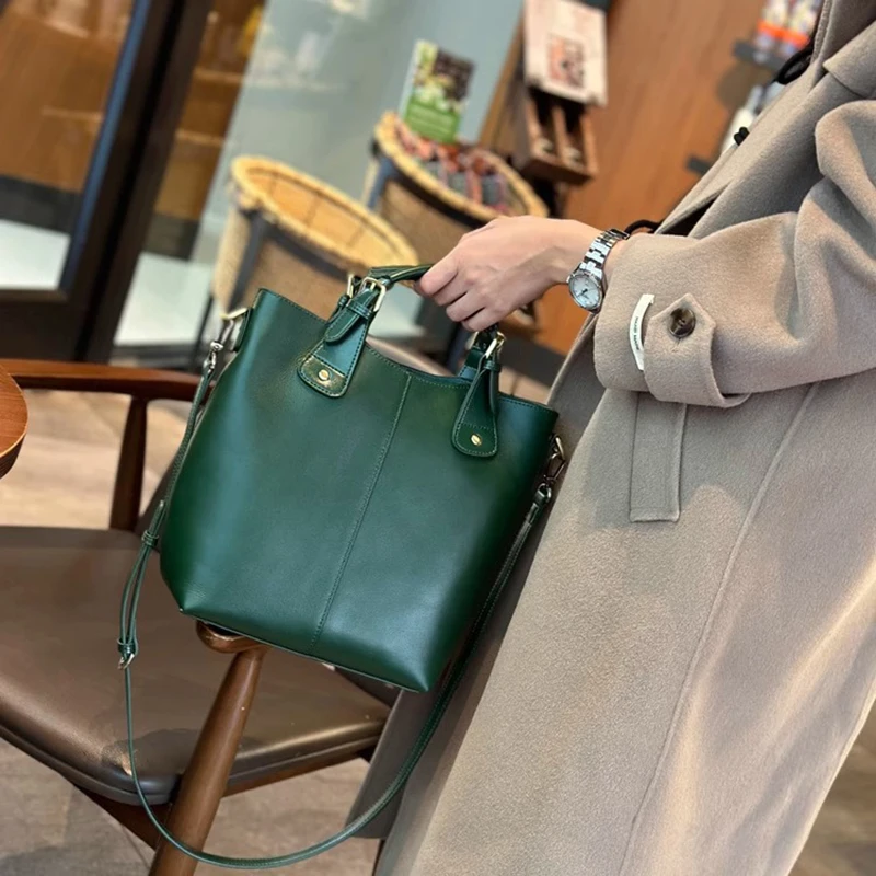 RanHuang New Arrive Women\'s Fashion Handbags High Quality Genuine Leather Shoulder Bags Large Bucket Bags Designer Handbags