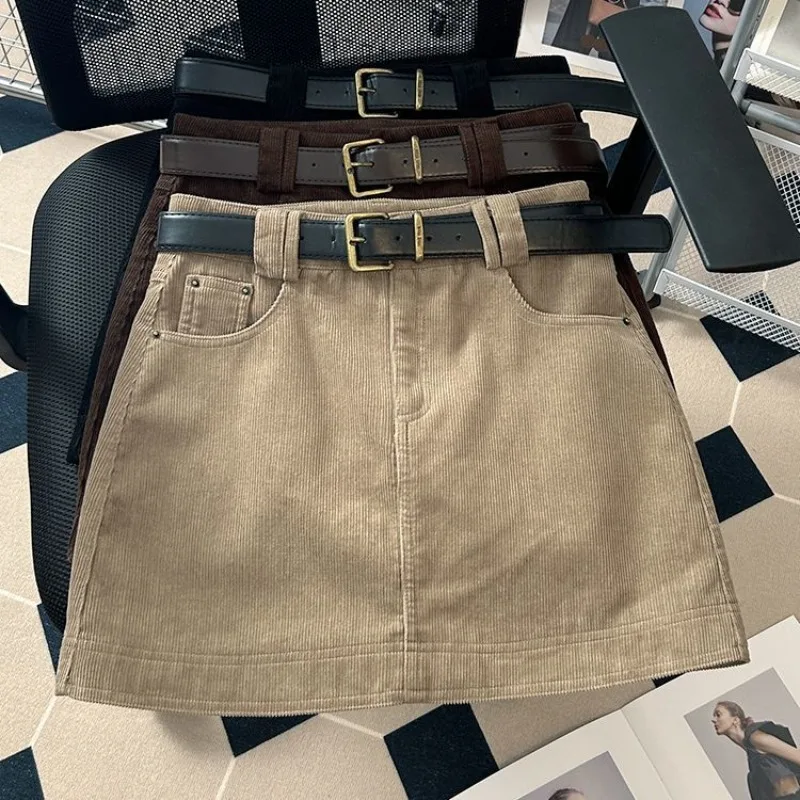 

Autumn 2025 New Women's Coffee Corduroy High Waist Skirt A Word Hip Skirt