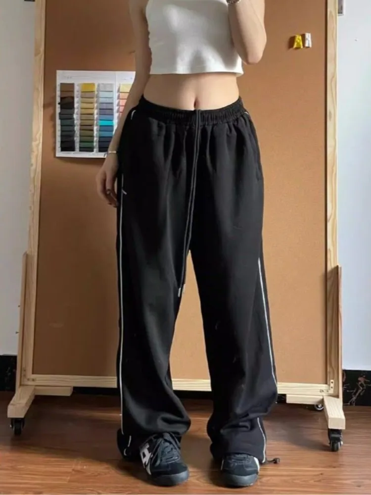 هوتشو خمر فضفاض أسود دافئ Sweatpants امرأة Y2k مخطط الكورية موضة سميكة السراويل الرياضية Harajuku بنطلون الشتاء الخريف