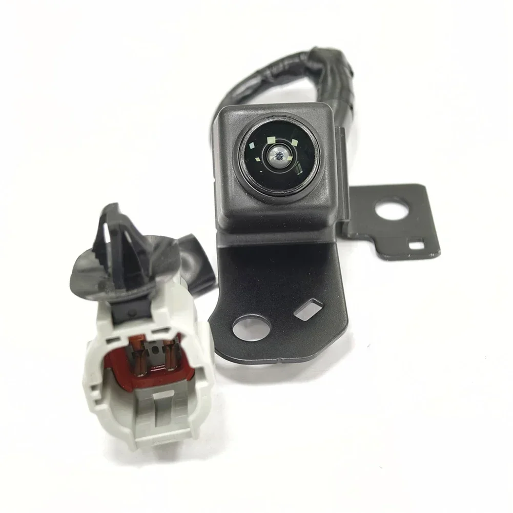 

12V Car Rear View Camera Direct Installation Made Of ABS Material Practical And Reliable For Nissan Navara D23 2016-2024