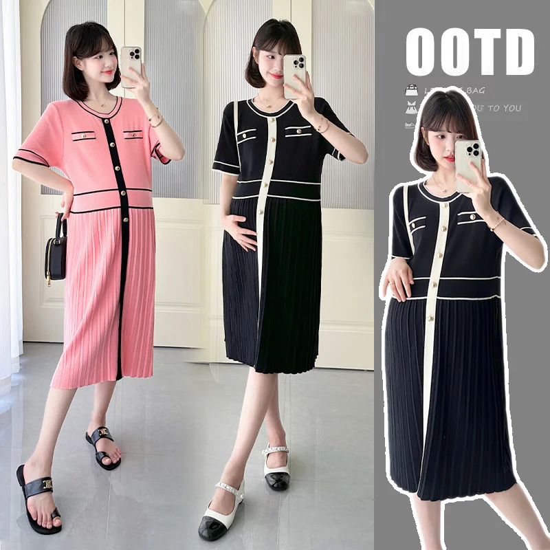 

Chic Knitted Women's Round Neck Single Button Loose Slimming Split Colorblock Midi Dress For Casual Office Party Fall Elegant