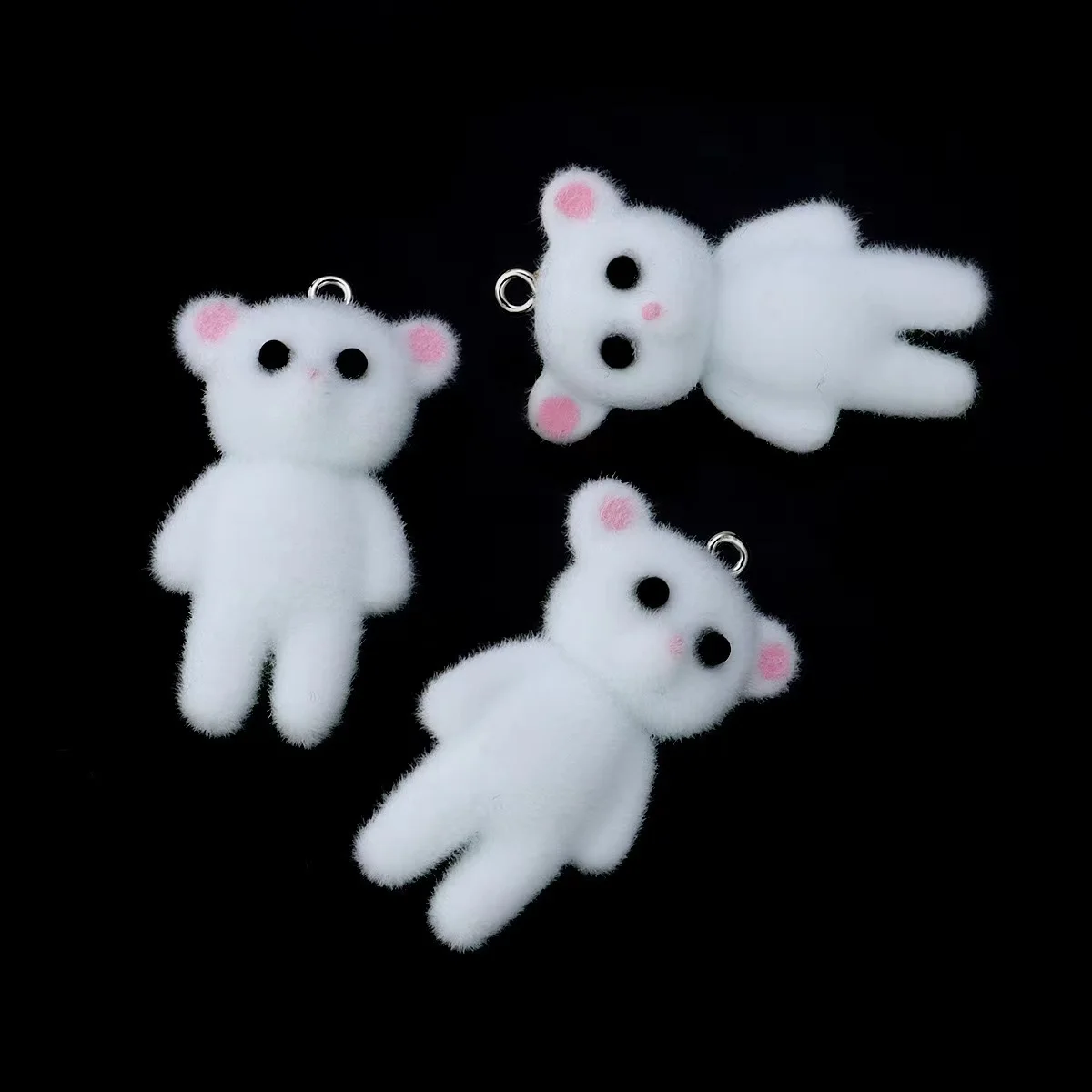 Flocados encantos bonitos do urso, animal dos desenhos animados, pingente de resina para fazer jóias DIY, corrente do telefone móvel 3D, acessórios chaveiros, 30pcs